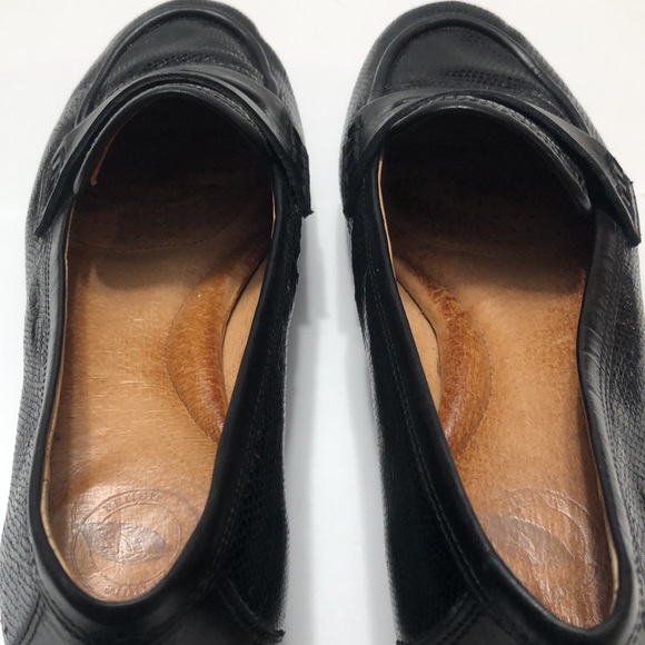 Nurture Mirian Black Round Toe Snakeskin Leather Flat Loafer size 8.5 M - Picture 8 of 14